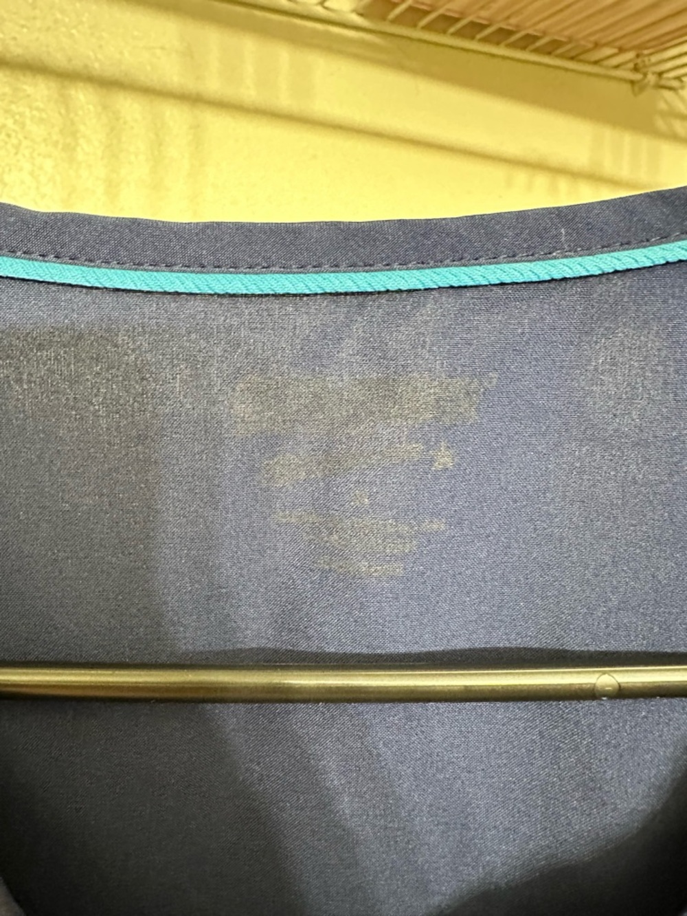 Scrubstar Navy Blue Scrub Set - Picture 3 of 4